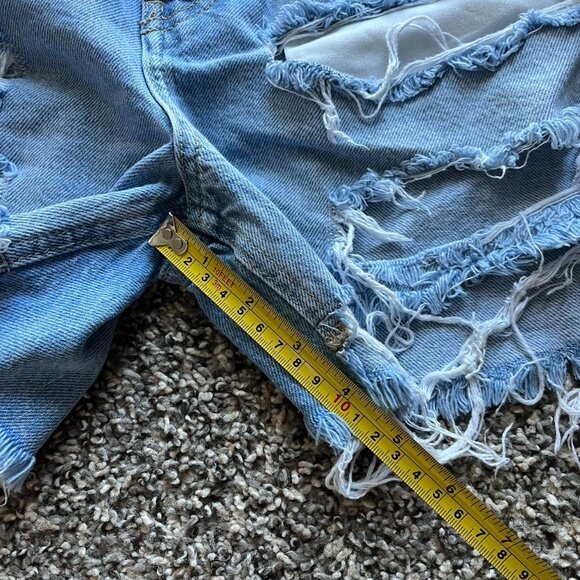 Y2K Blue Free People Relaxed Fit Denim Shorts, Button Up Fly, Women's Size 29 - Picture 6 of 6